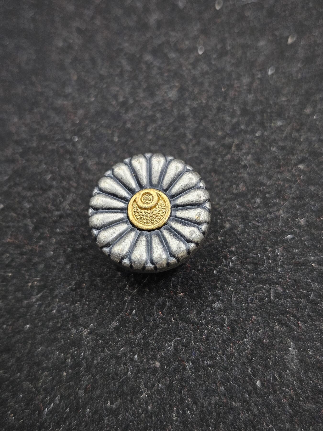 0元起拍勋章 第337期 咸鱼国勋章拍卖专场 3月8日（周日）下午6：00开始 明治神宫崇敬会徽章