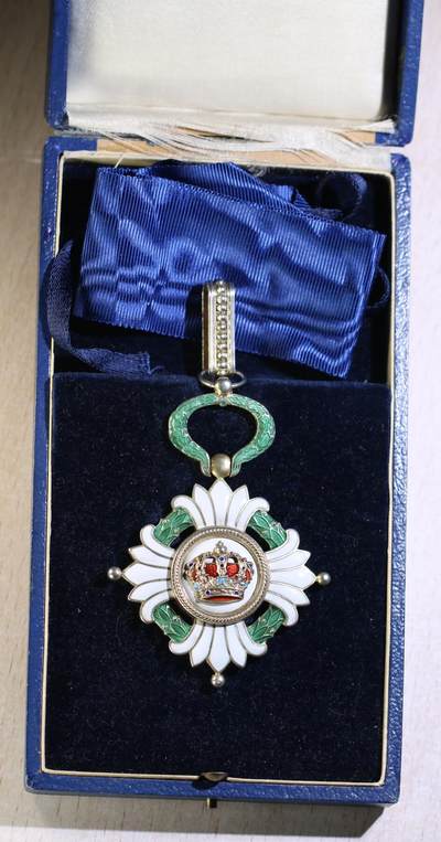 大猫徽章拍卖 第289期 - 南斯拉夫皇冠勋章 原盒三级