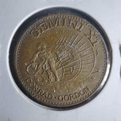 沼泽如烟--第1013场 - 航天纪念章