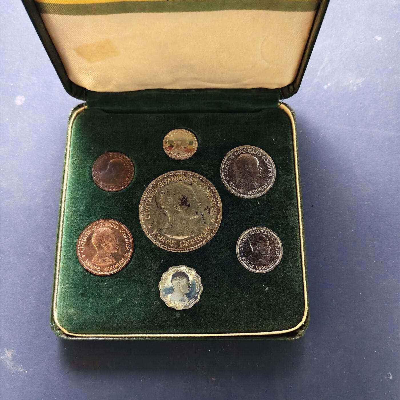 【全场包邮】纯粹捡漏拍509场 【少见】加纳1958年官方盒装精制套币-含10先令克朗型精制币-量6431