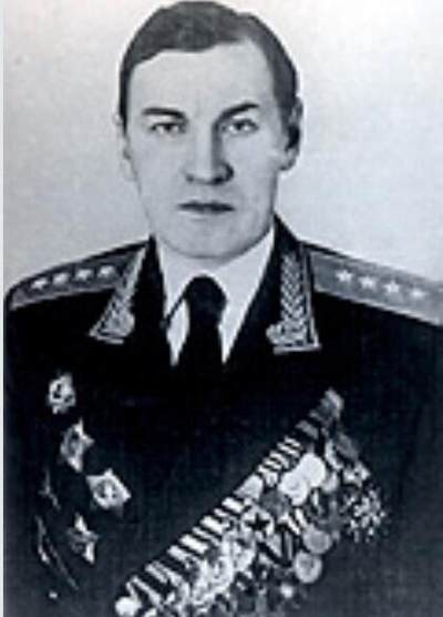 大猫徽章拍卖 第289期 俄罗斯苏维埃社会主义共和国第二届小旗子 大将 加盟国实锤得主