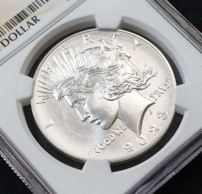 甄臻铺-世界币章拍卖（第53期），甄品场拍品征集中，送拍享返佣金等优惠多多 NGC-MS70 美国2023年和平银元 首发版 满分评级 投资收藏两相宜