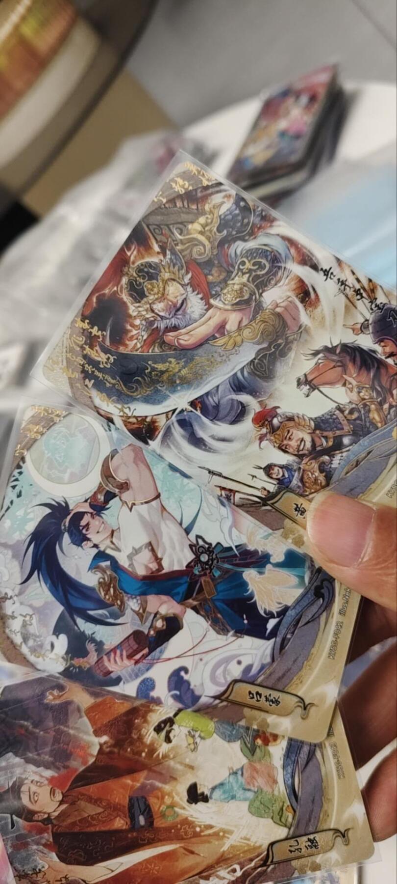 秋原瞳的小店第三十七期（春，荷尔蒙的气息扑鼻而来的季节）