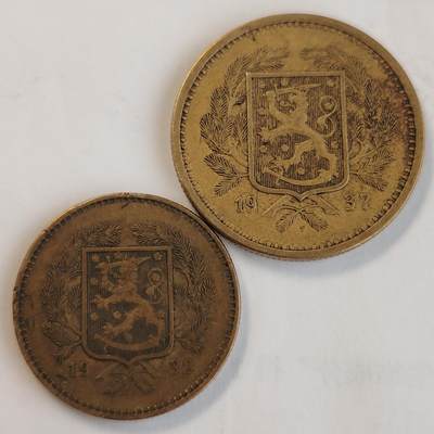 布加迪🐬～世界钱币(上海)🌾第 278 期 /  各国套币和散币 - 芬兰🇫🇮 1932/1937年 10/20马克铜币2枚 ~C18