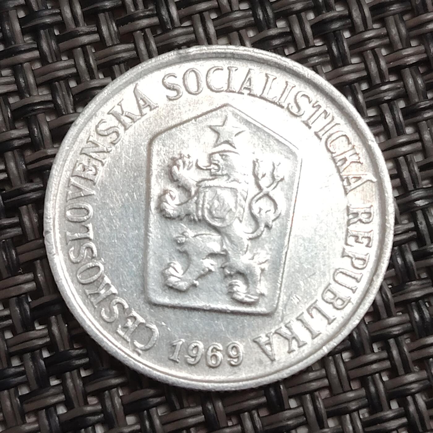 布加迪🐬～世界钱币(上海)🌾第 279 期 /  各国套币和散币 捷克斯洛伐克 1969年 10赫拉