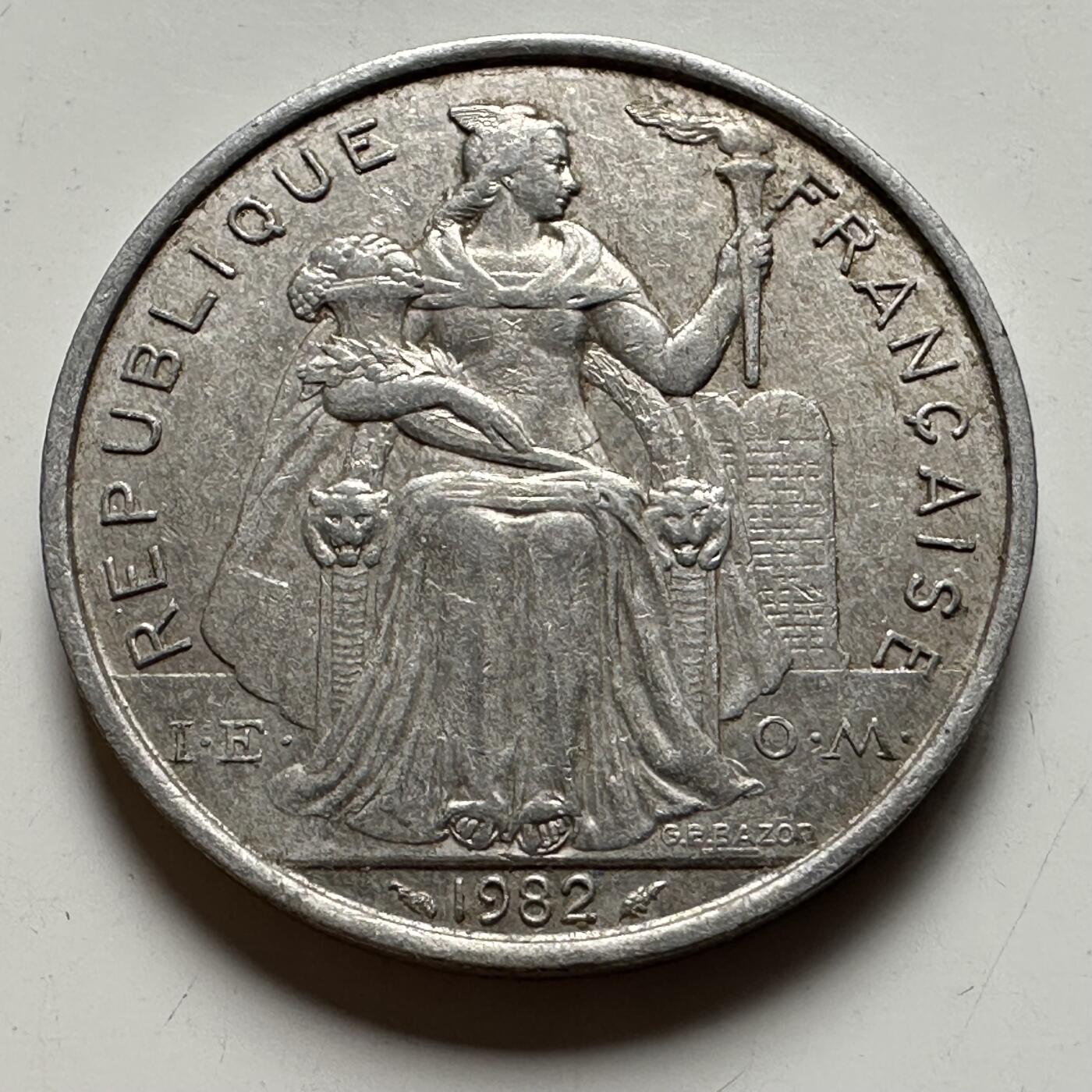 🌹外币初藏🌹🐯2026年第24场  每周二四六晚8️⃣点 接代拍 玻利尼西亚1982年5法郎