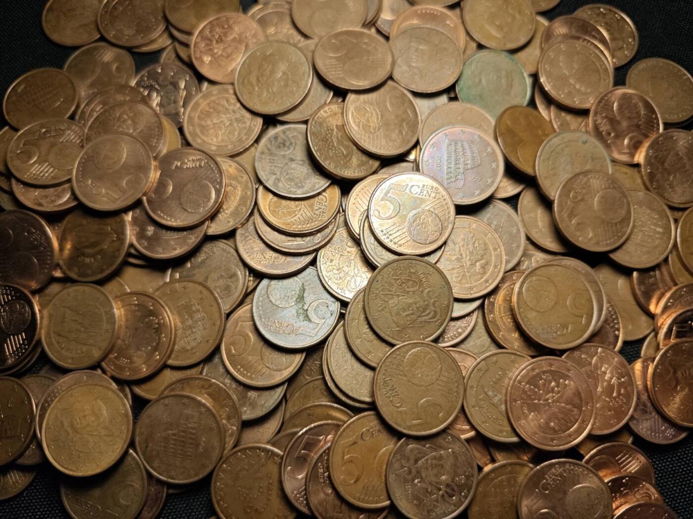 KK钱币收藏小铺   套币 批量/好品散币专场 2月预留时间 周末发货  各国5欧分一组695枚 面值34.75欧元