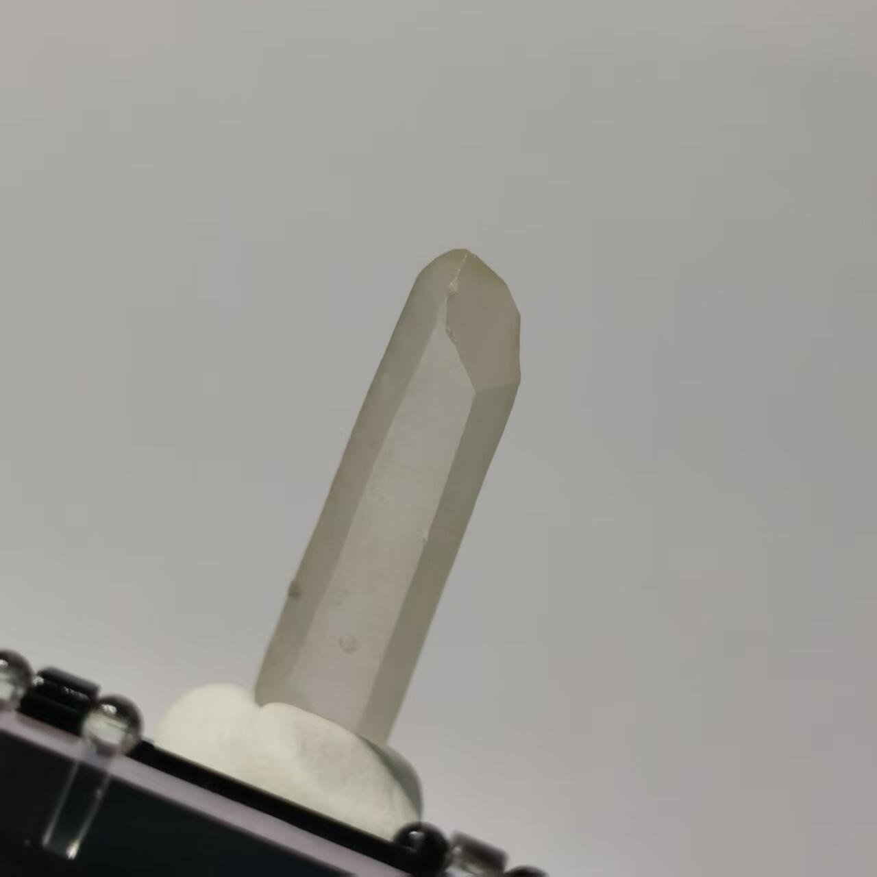 七河·世界世界币章杂件小拍（总第40期） 藏家出品 X752（2）巴基斯坦带蓝针效应黄水晶原石矿标（盒子矿） 本件拍品由合作藏家邮寄