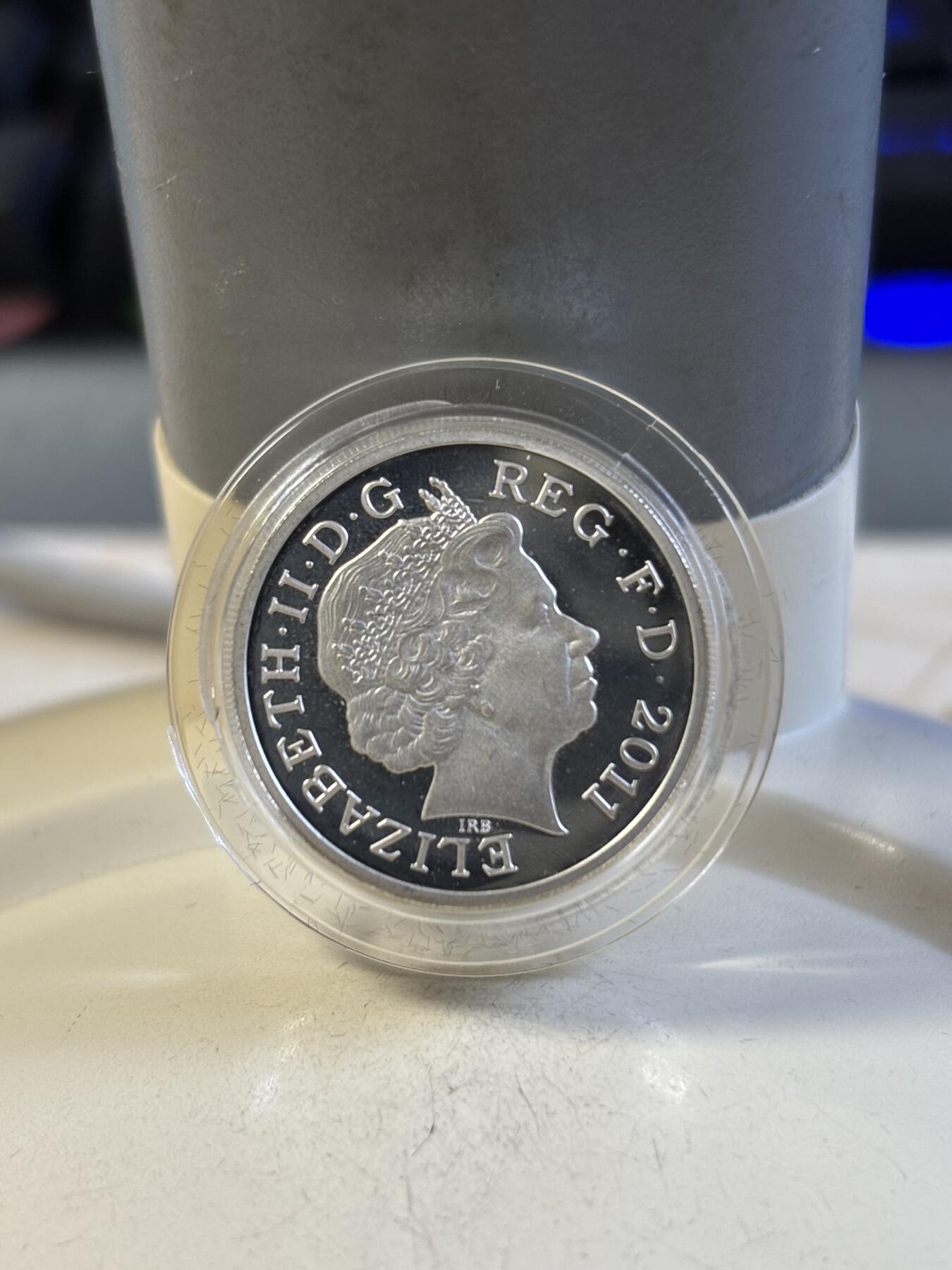 第192期拍卖 英国2011年城市系列卡迪夫市1英镑精制纪念银币，925银，9.5克，发行20000枚