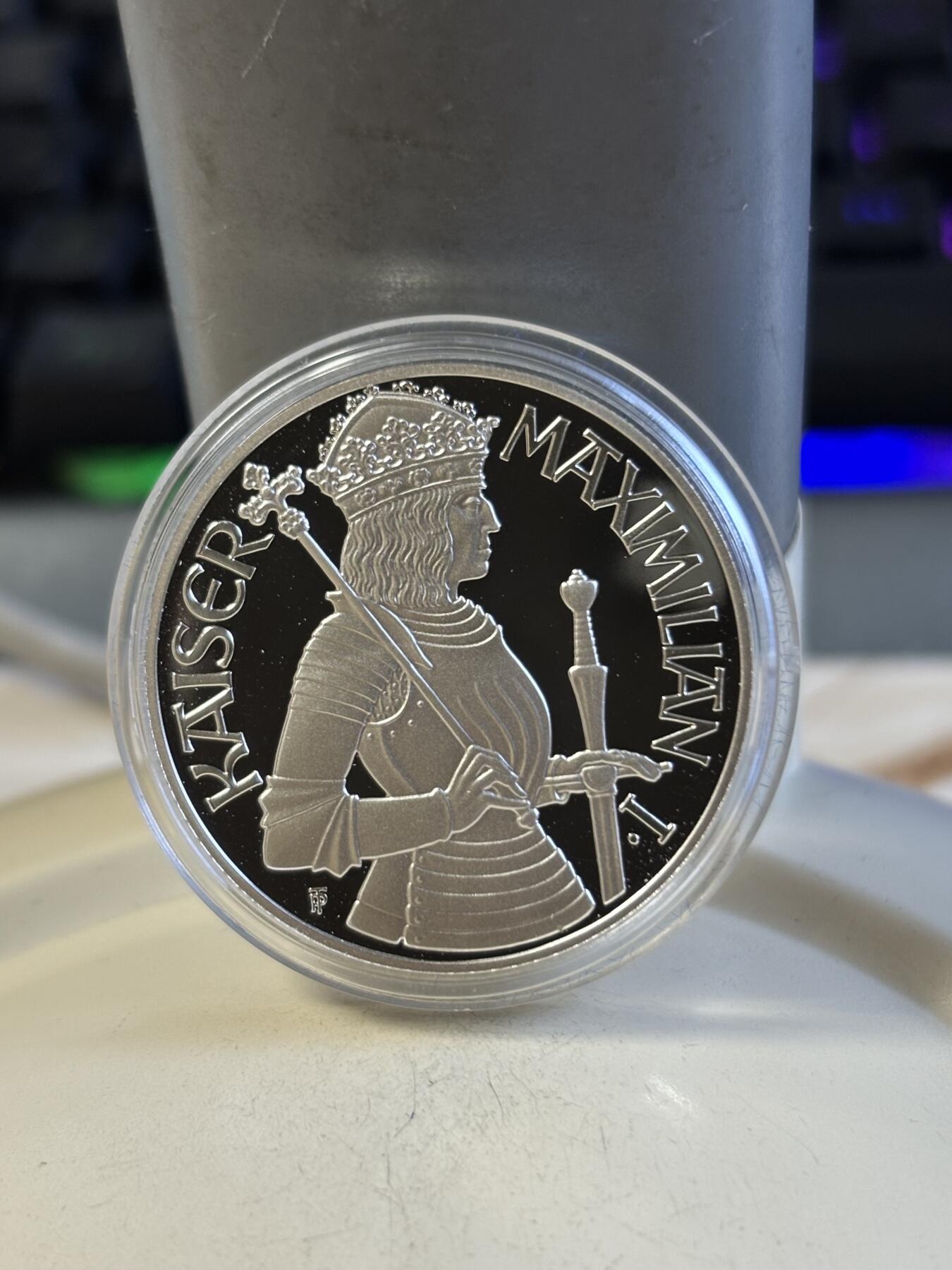 第192期拍卖 获奖币奥地利1992年马克西米连一世精制纪念银币，900银，18克，发行75000枚