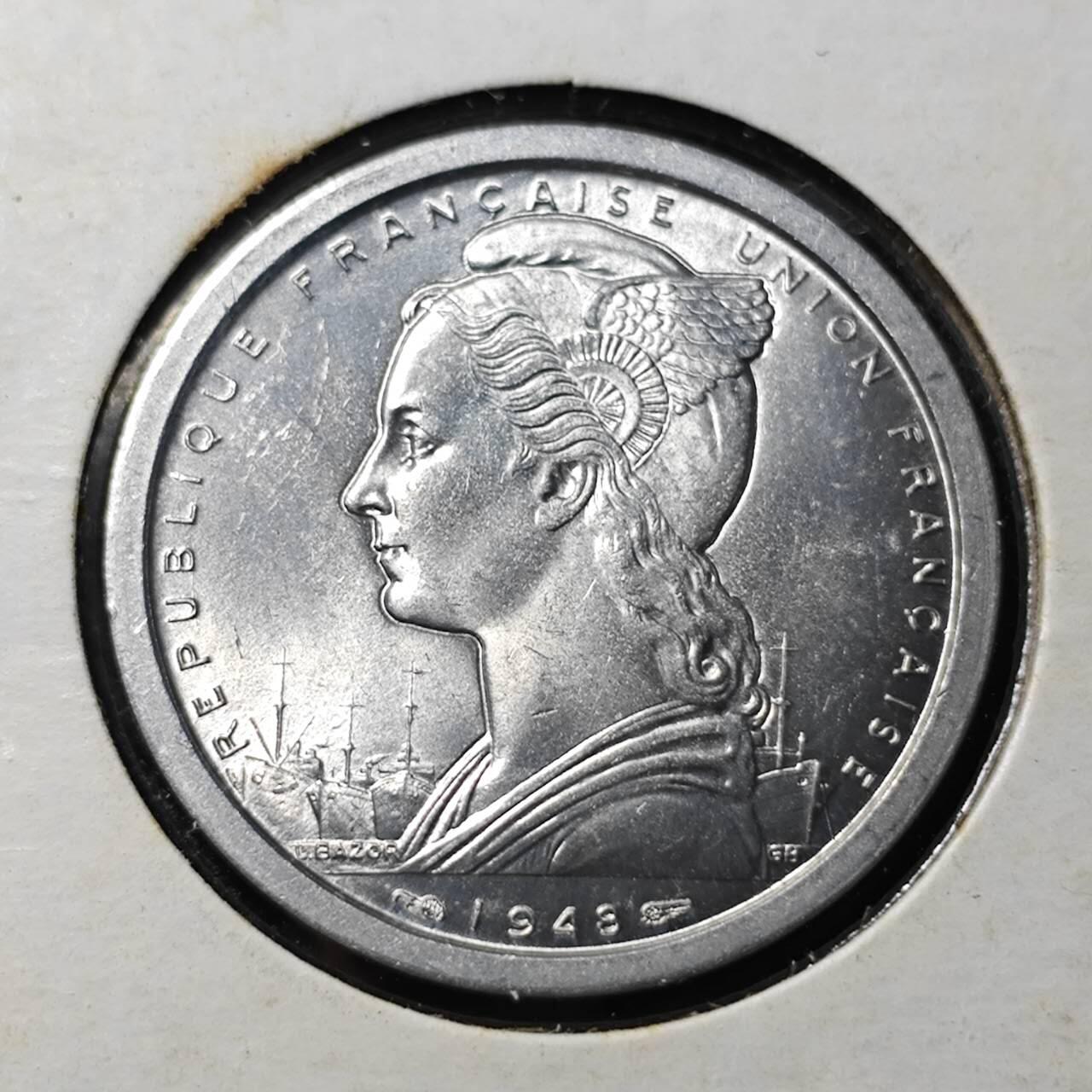 KK钱币收藏小铺   套币 批量/好品散币专场 2月预留时间 周末发货  1948法属马达加斯加2法郎 好品