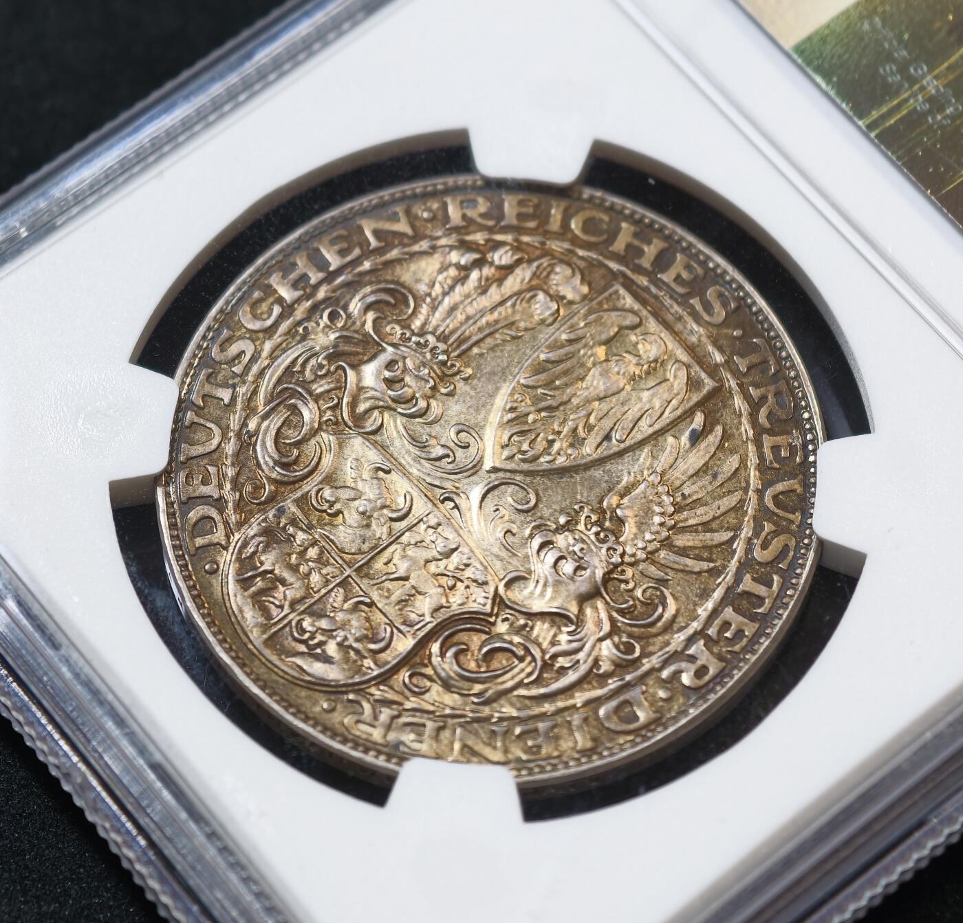 甄臻铺-世界币章拍卖（第53期），甄品场拍品征集中，送拍享返佣金等优惠多多 NGC-MS63  德国兴登堡80大寿五马克大银章，黄油包浆，未流通品相，压力足，D厂