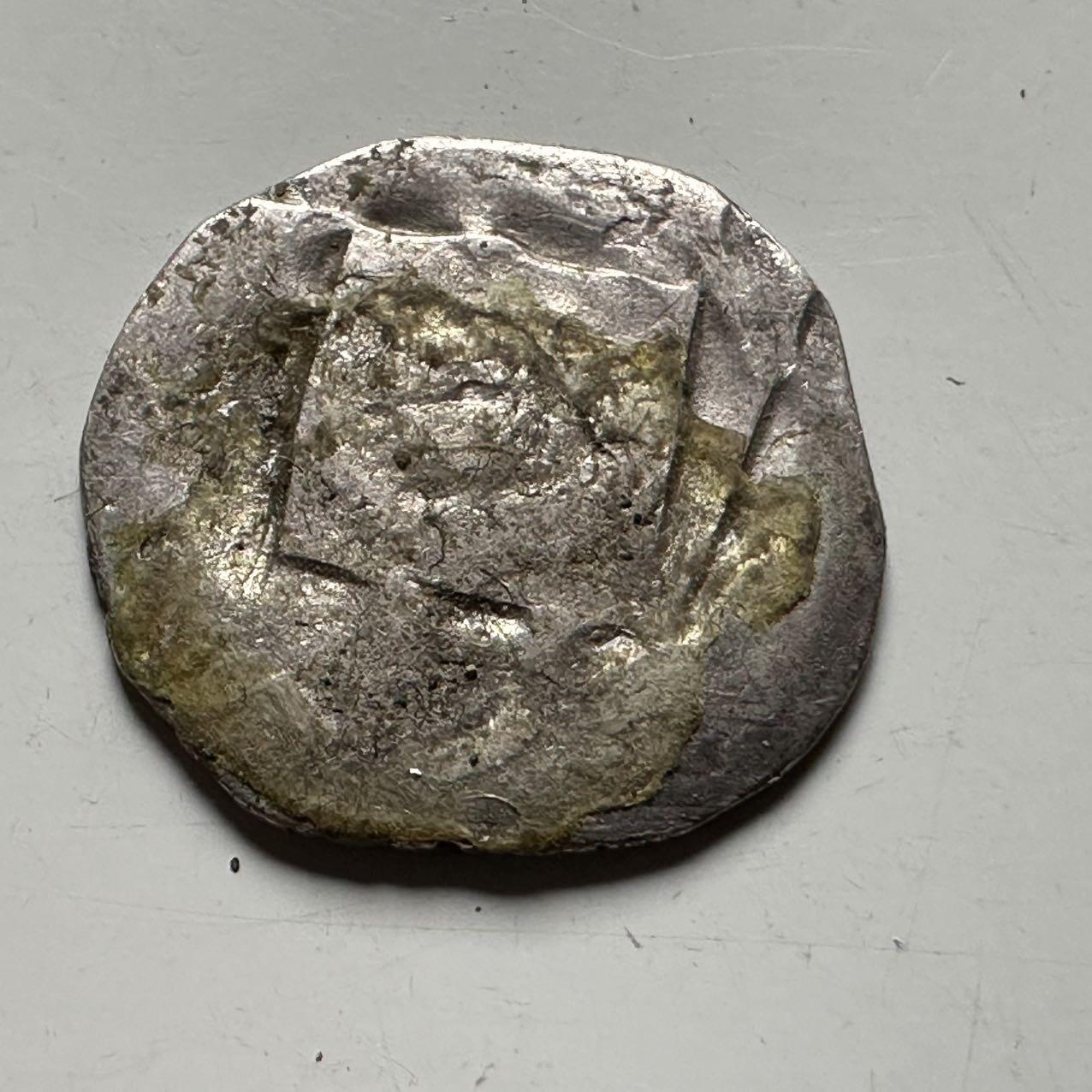 🌹外币初藏🌹🐯2026年第24场  每周二四六晚8️⃣点 接代拍 中古打制银币 约13.5mm，重0.7克