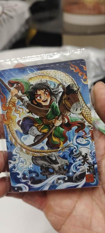 秋原瞳的小店第三十七期（春，荷尔蒙的气息扑鼻而来的季节） 卡游三国浮生如梦关羽原膜