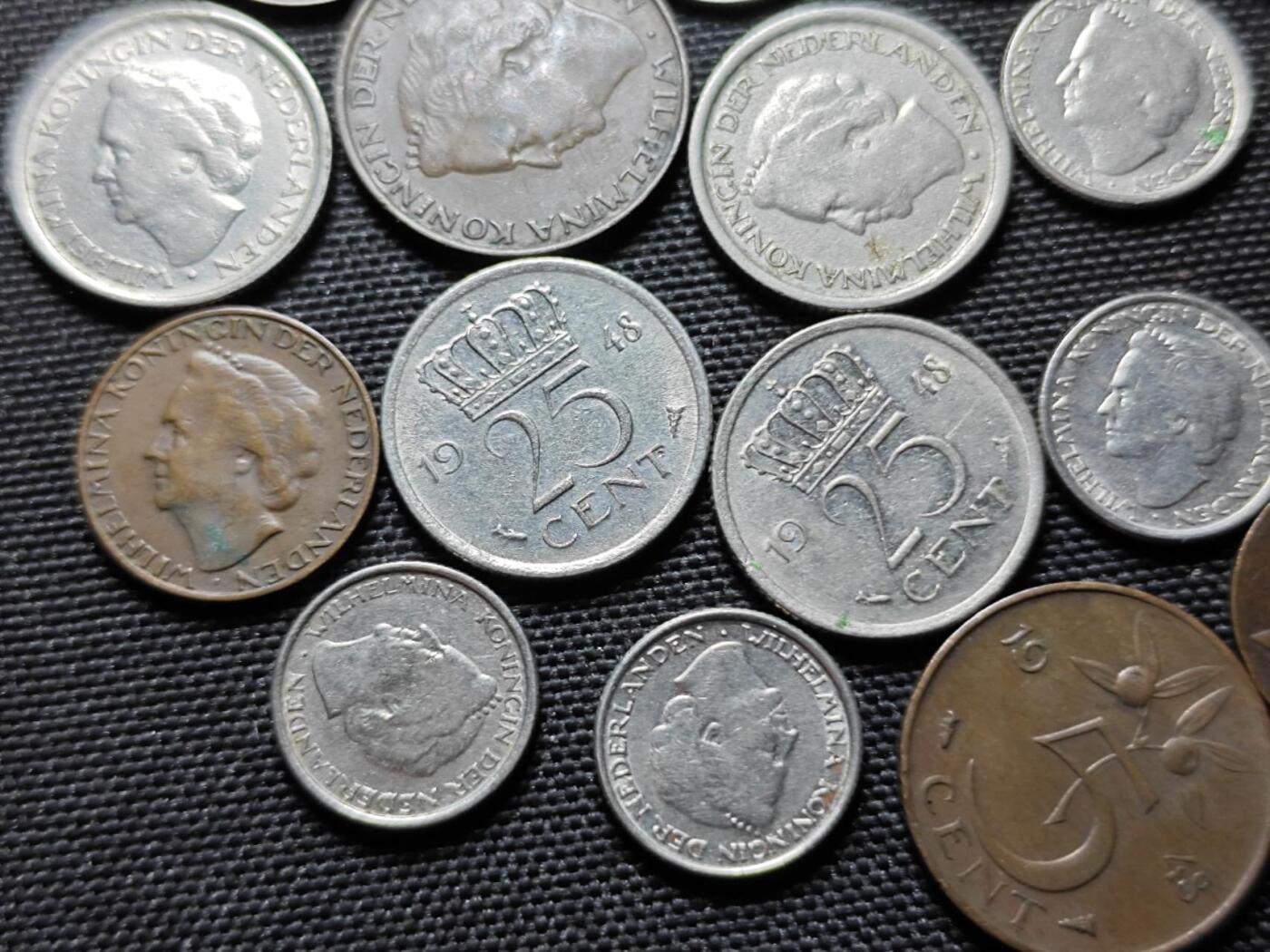 KK钱币收藏小铺   套币 批量/好品散币专场 2月预留时间 周末发货  荷兰威廉明娜女王头像散币一组21枚