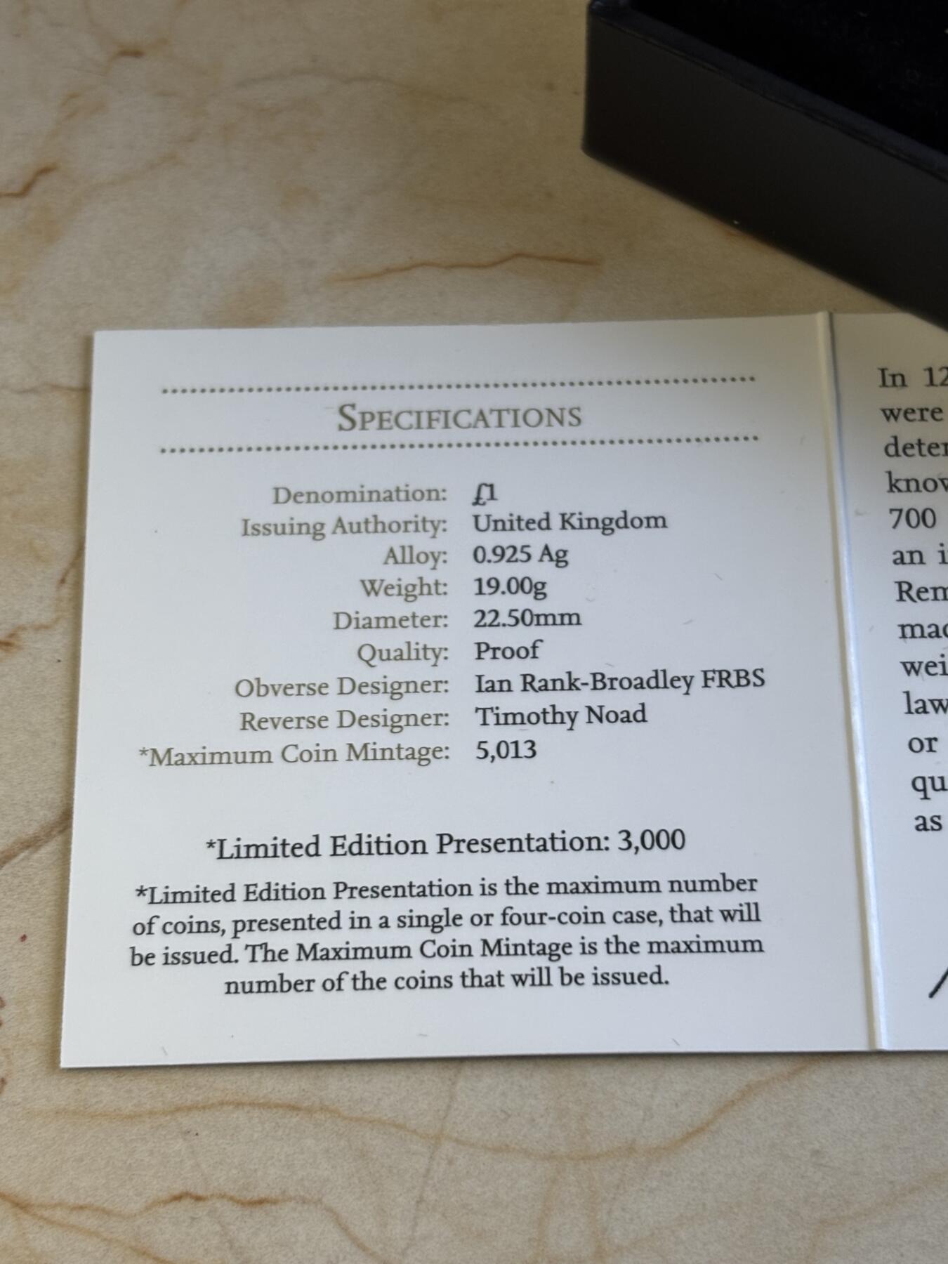 第192期拍卖 英国2013年花卉系列威尔士1镑精制加厚版纪念银币，925银，19克，发行3000枚