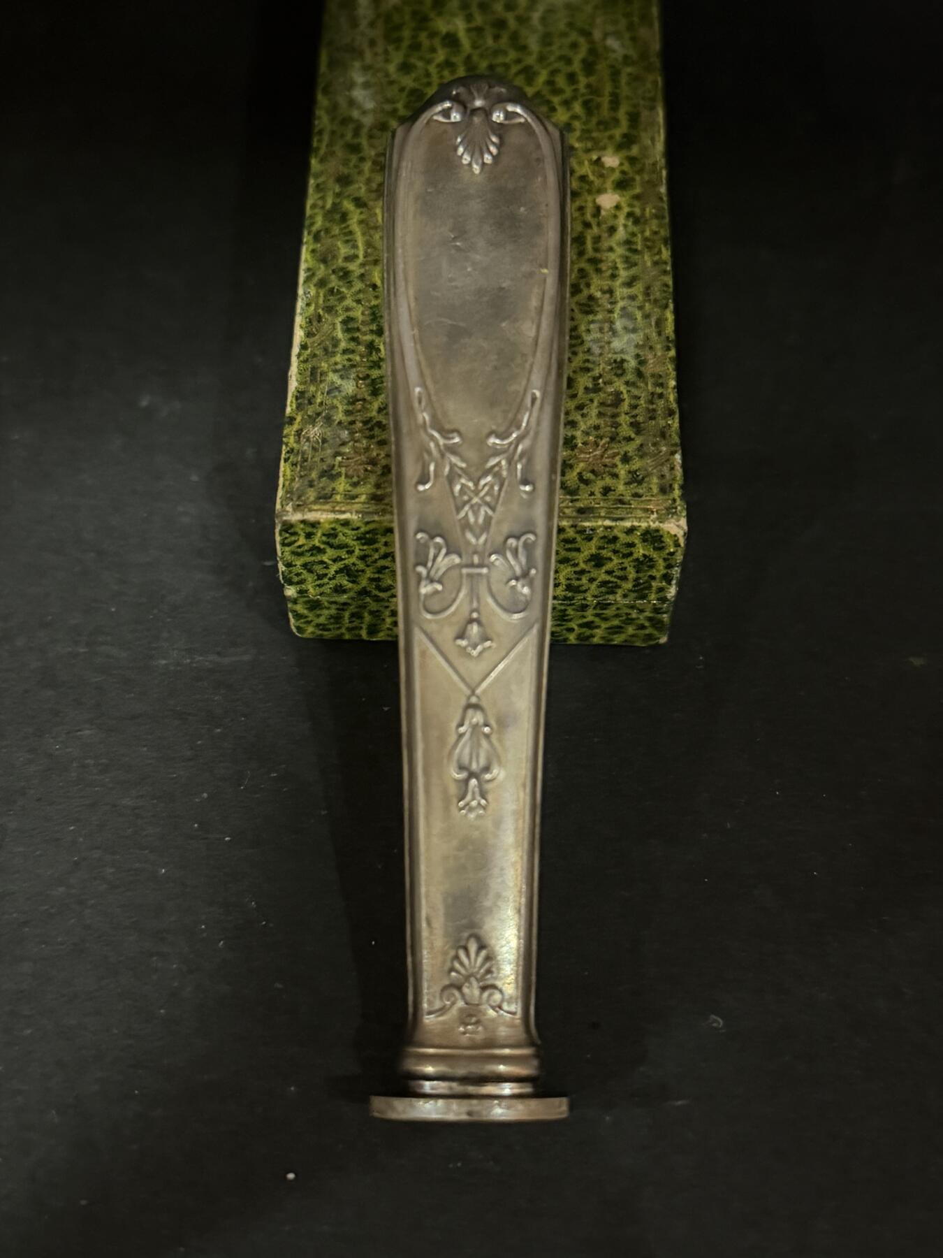 海外回流精品专场（五） 法国回流9世纪纯银火漆银章（长9.2cm，22.4g，带原盒）