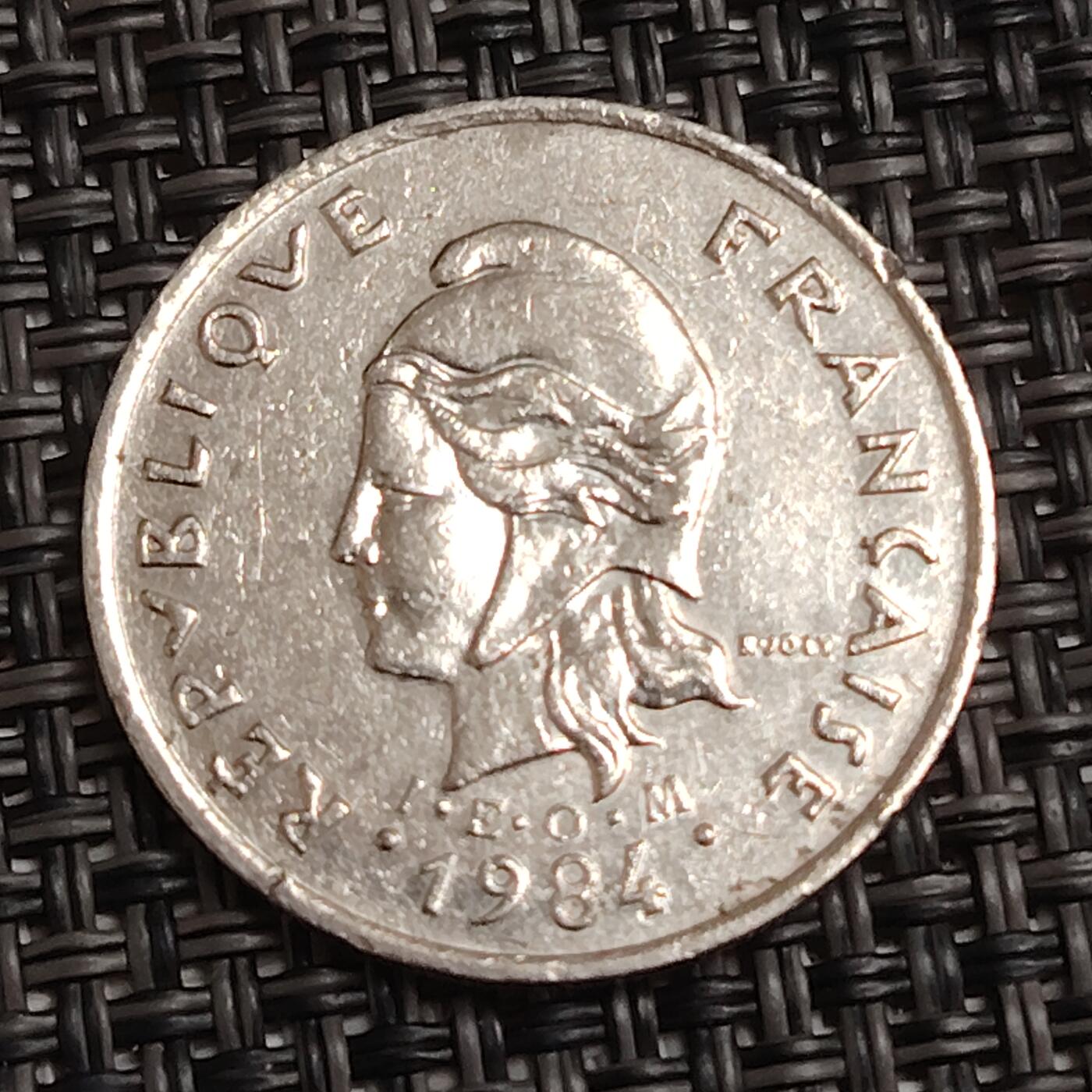 布加迪🐬～世界钱币(上海)🌾第 278 期 /  各国套币和散币