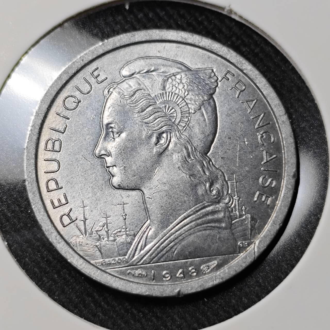 KK钱币收藏小铺   套币 批量/好品散币专场 2月预留时间 周末发货  法属留尼汪1法郎