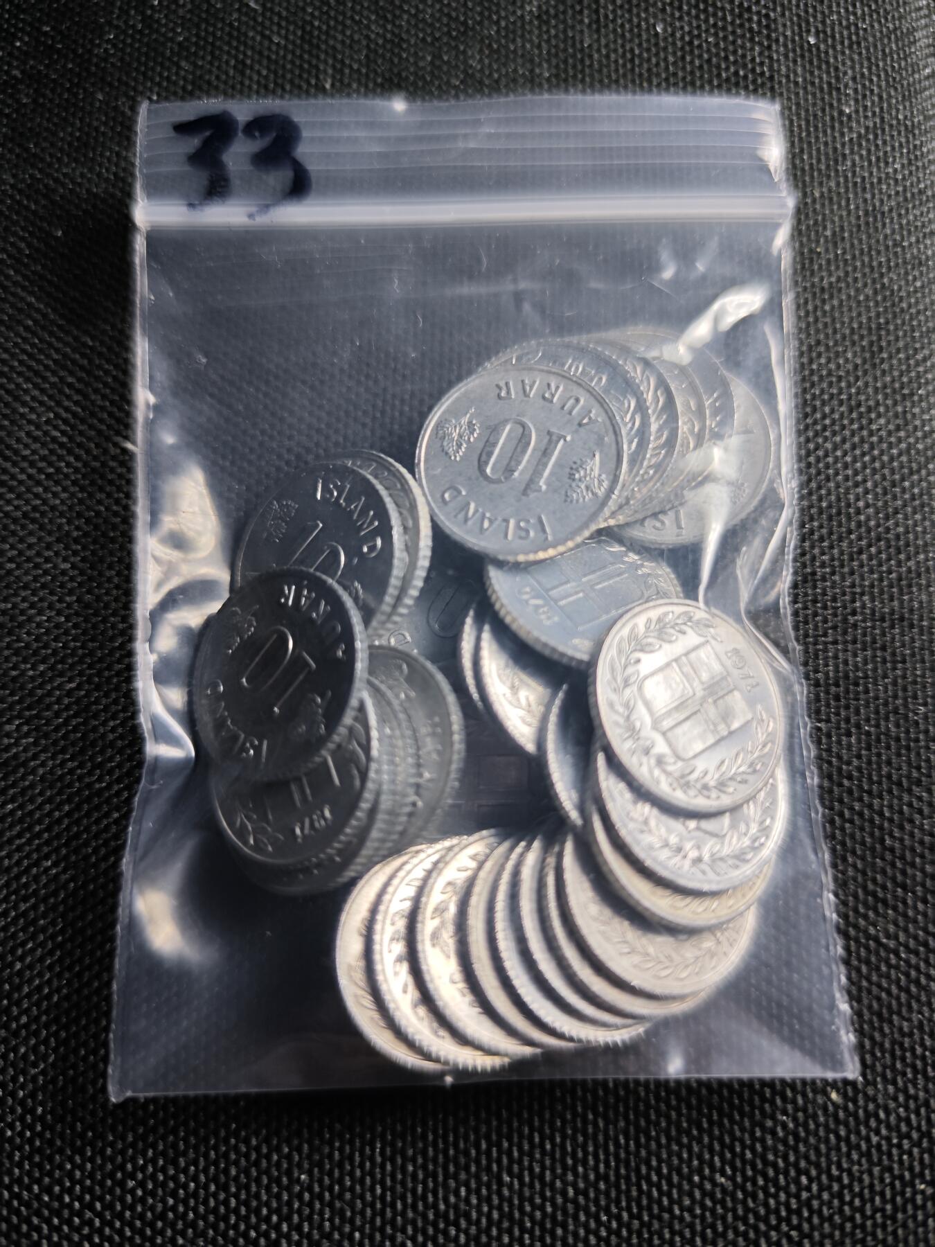 KK钱币收藏小铺   套币 批量/好品散币专场 2月预留时间 周末发货  冰岛大小面值散币一组72枚