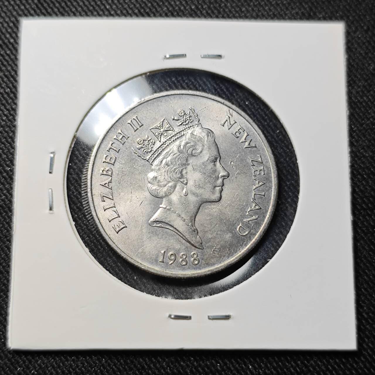 KK钱币收藏小铺   套币 批量/好品散币专场 2月预留时间 周末发货  1988新西兰20分 好品