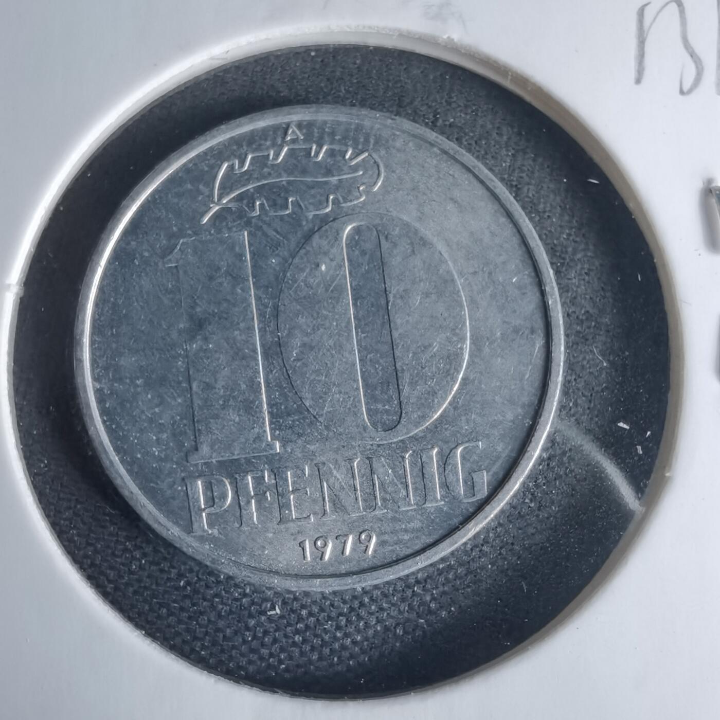 沼泽如烟--第1013场 东德1979年10芬尼