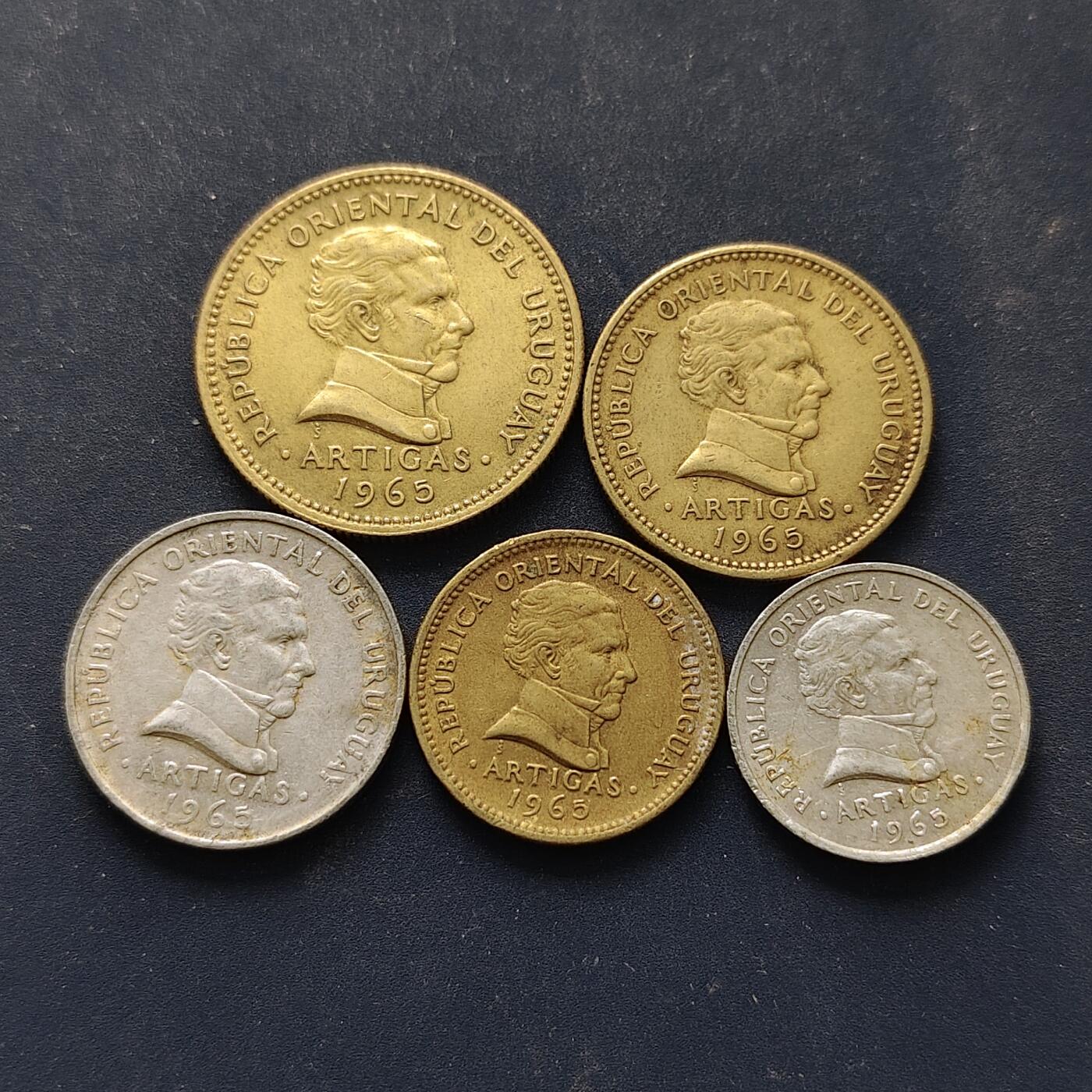 【全场包邮】纯粹捡漏拍508场 乌拉圭1965年清年份5枚套币