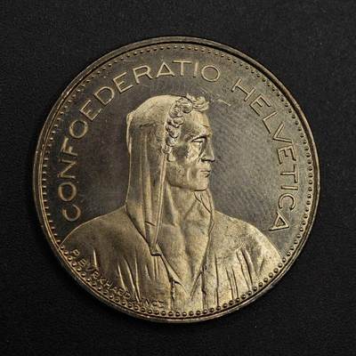 【淘币小摊】实时拍第八百七十六拍   散币场    每周一统一发货 - 瑞士1982年5法郎镍币