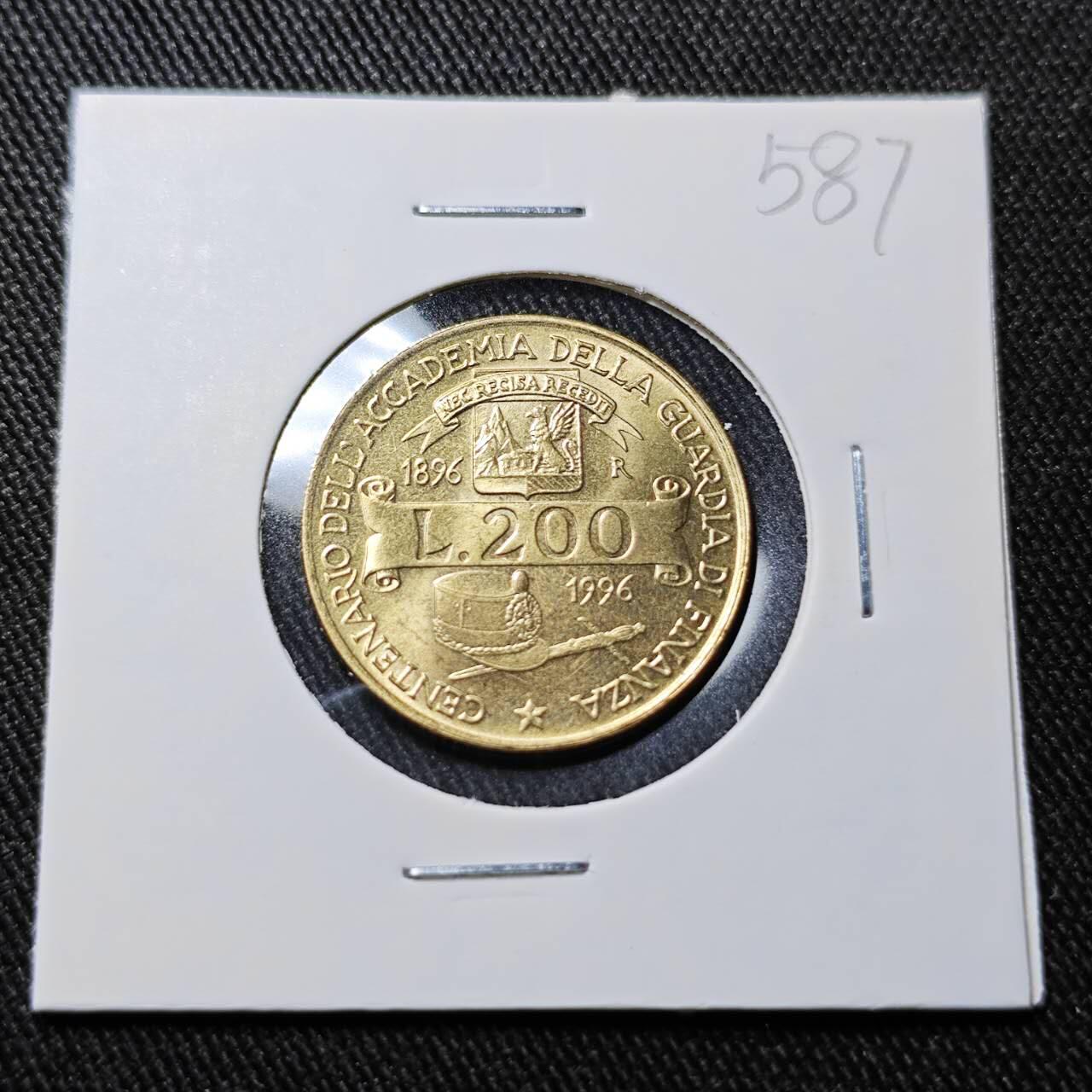 KK钱币收藏小铺   套币 批量/好品散币专场 2月预留时间 周末发货  意大利200里拉纪念币 好品