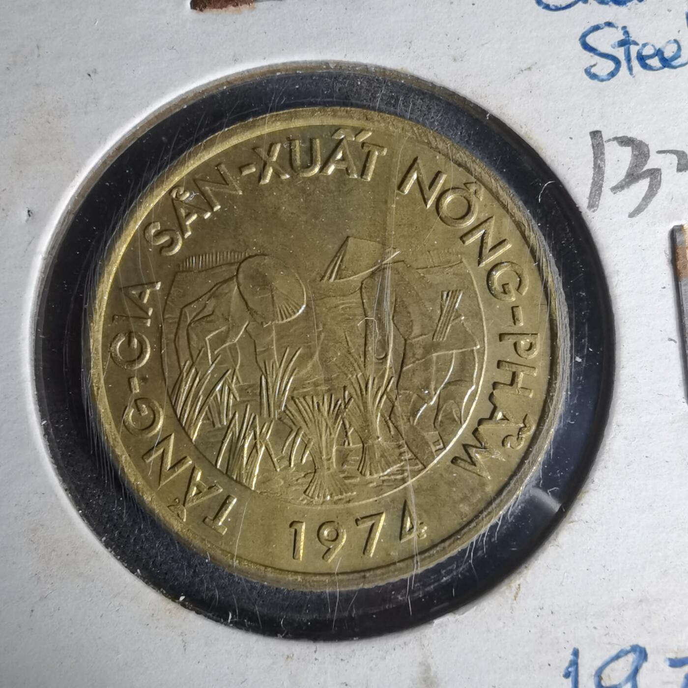 沼泽如烟--第1012场 越南1974年10盾