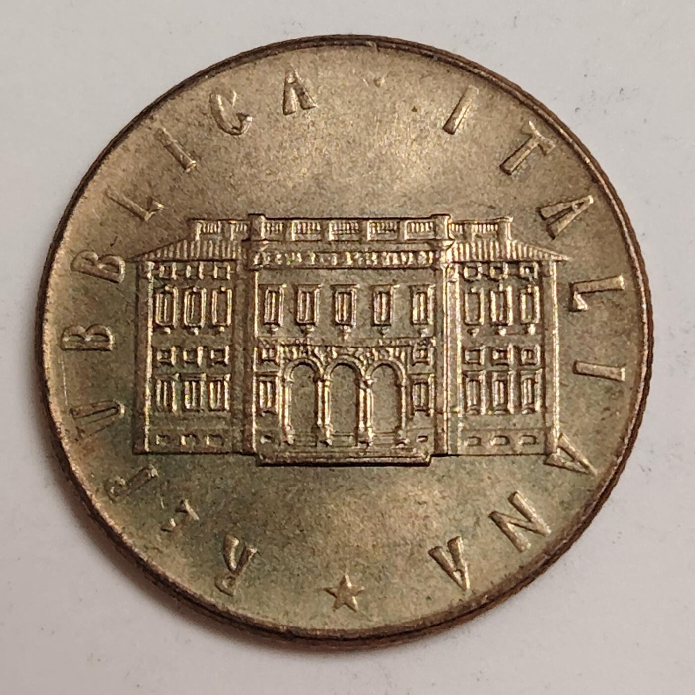 布加迪🐬～世界钱币(上海)🌾第 279 期 /  各国套币和散币 意大利🇮🇹 1981年 200里拉