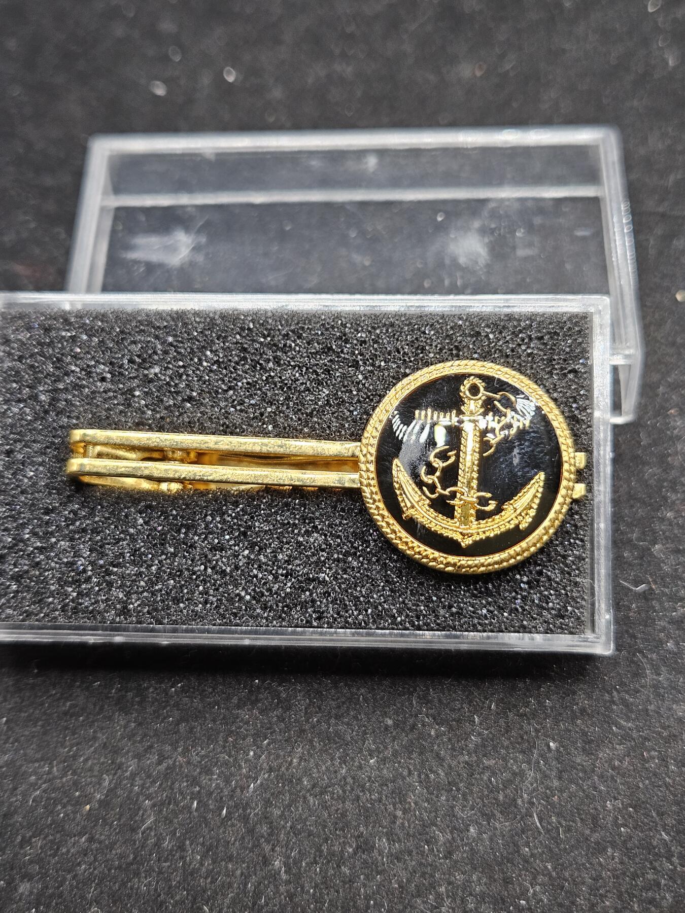 0元起拍勋章 第337期 咸鱼国勋章拍卖专场 3月8日（周日）下午6：00开始 海自领带夹