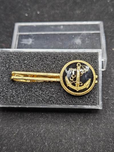 0元起拍勋章 第337期 咸鱼国勋章拍卖专场 3月8日（周日）下午6：00开始 - 海自领带夹