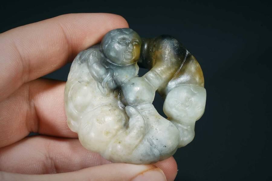 上海都达杂项专场四十五【全场包邮】  古玉多子多福挂件92-42