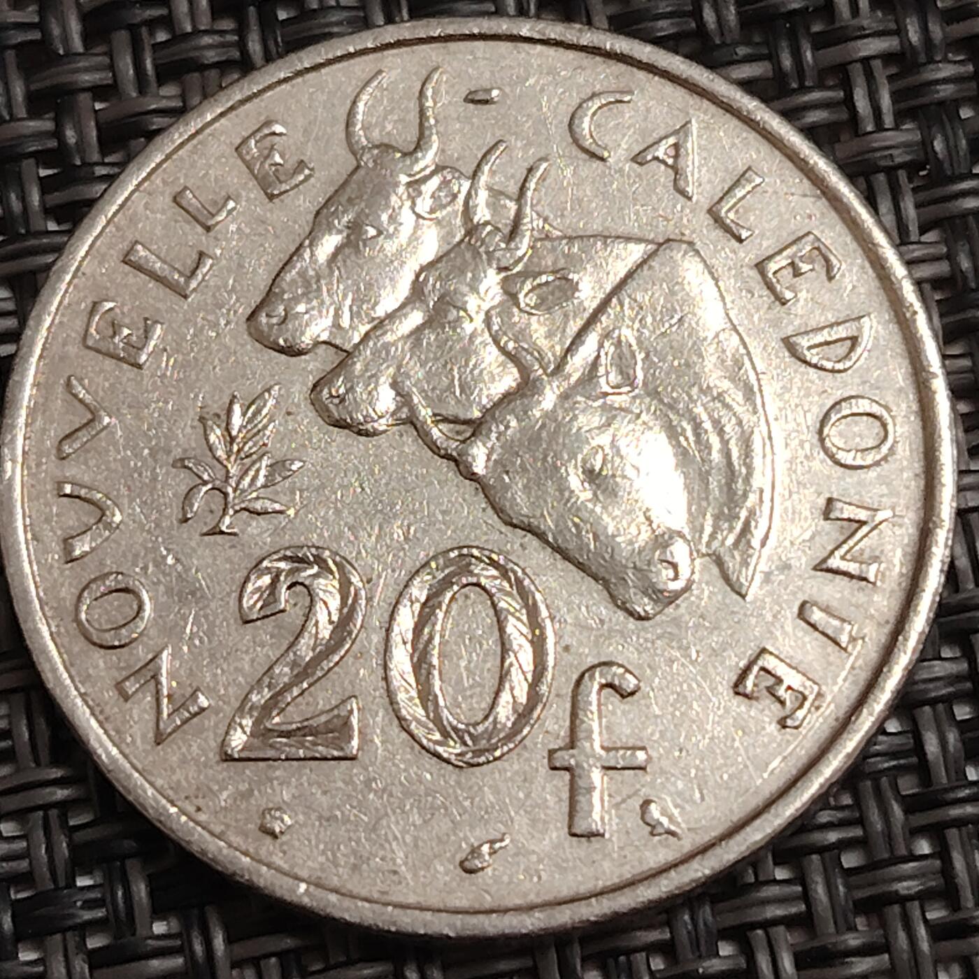 布加迪🐬～世界钱币(上海)🌾第 278 期 /  各国套币和散币