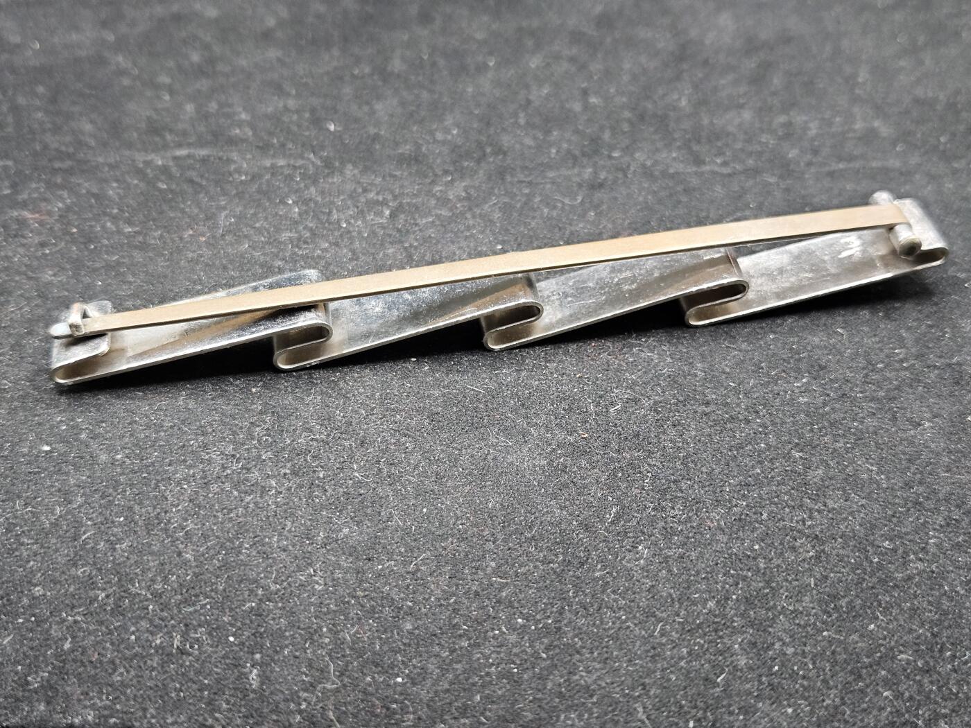 0元起拍勋章 第337期 咸鱼国勋章拍卖专场 3月8日（周日）下午6：00开始 日本战时四连挂