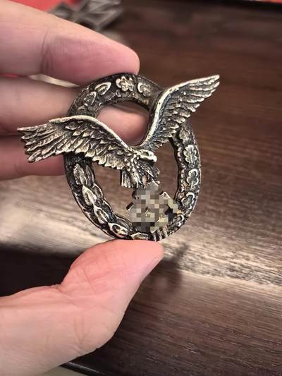 欧洲德国战时微章胸章、铜章、银章、银币和回流杂项第一场 - 德国战时微章，欧洲古董店买来我不太懂什么版本，大家自己看，东西包老保真，懂得的人拍