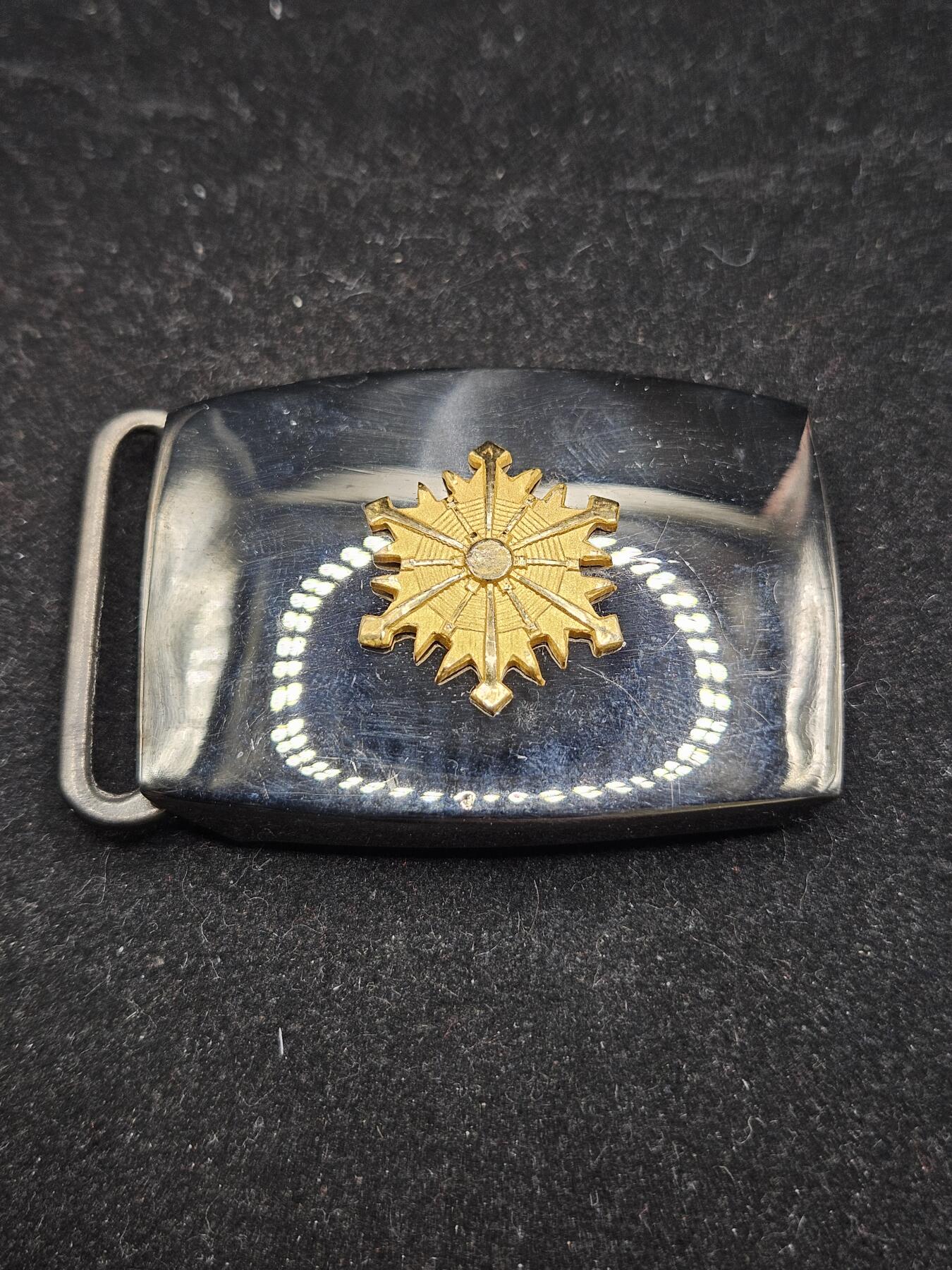 0元起拍勋章 第337期 咸鱼国勋章拍卖专场 3月8日（周日）下午6：00开始 日本消防署腰带扣