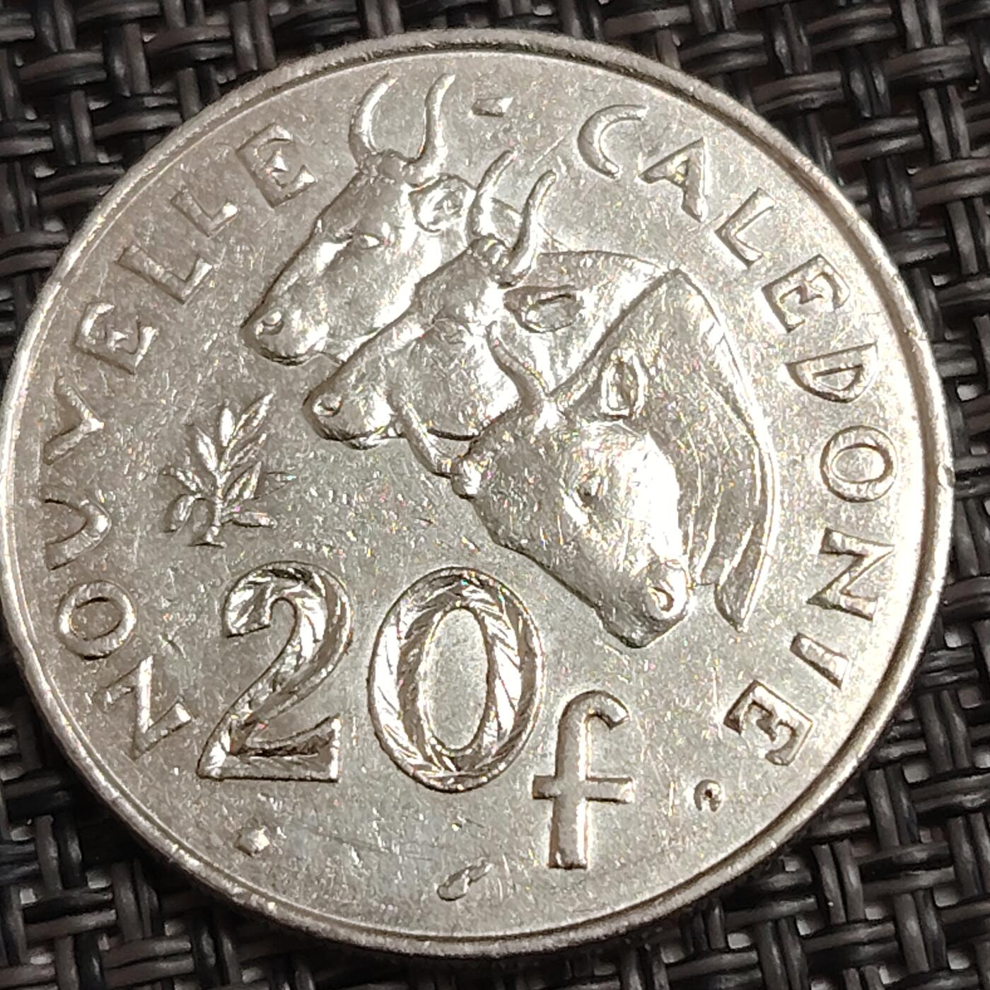 布加迪🐬～世界钱币(上海)🌾第 278 期 /  各国套币和散币