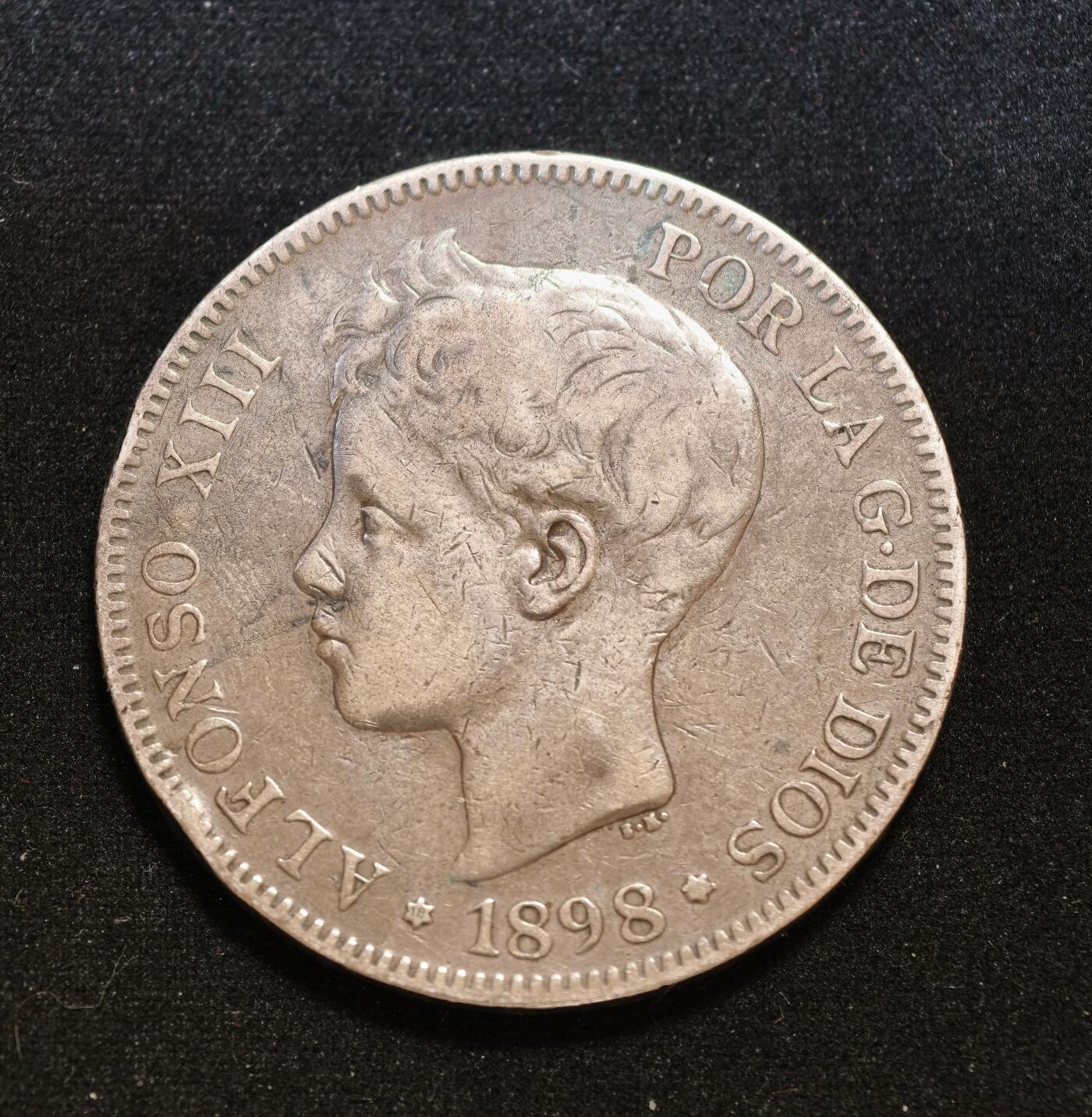 甄臻铺-世界币章拍卖（第53期），甄品场拍品征集中，送拍享返佣金等优惠多多 1898年 西班牙 双柱阿方索十三世男童版 5比塞塔 银币 24.7g 含银量90%，细节见图