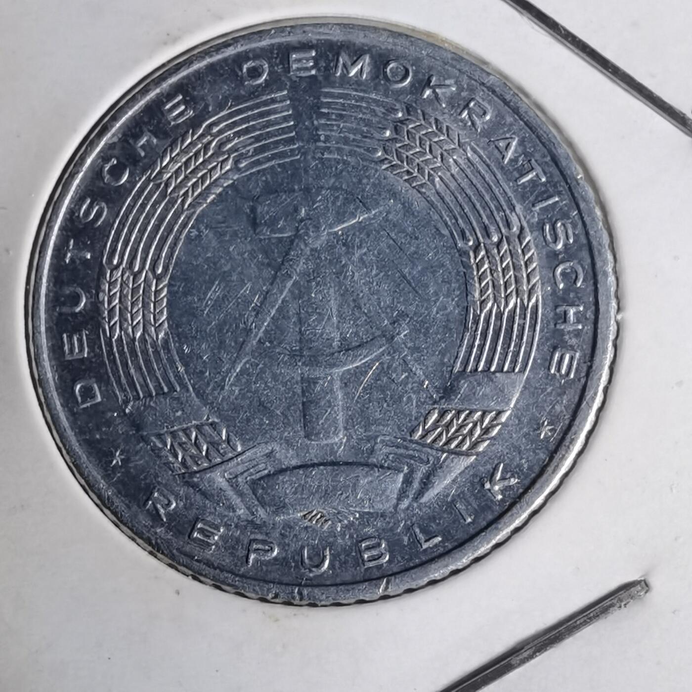 沼泽如烟--第1012场 东德1968年50芬尼