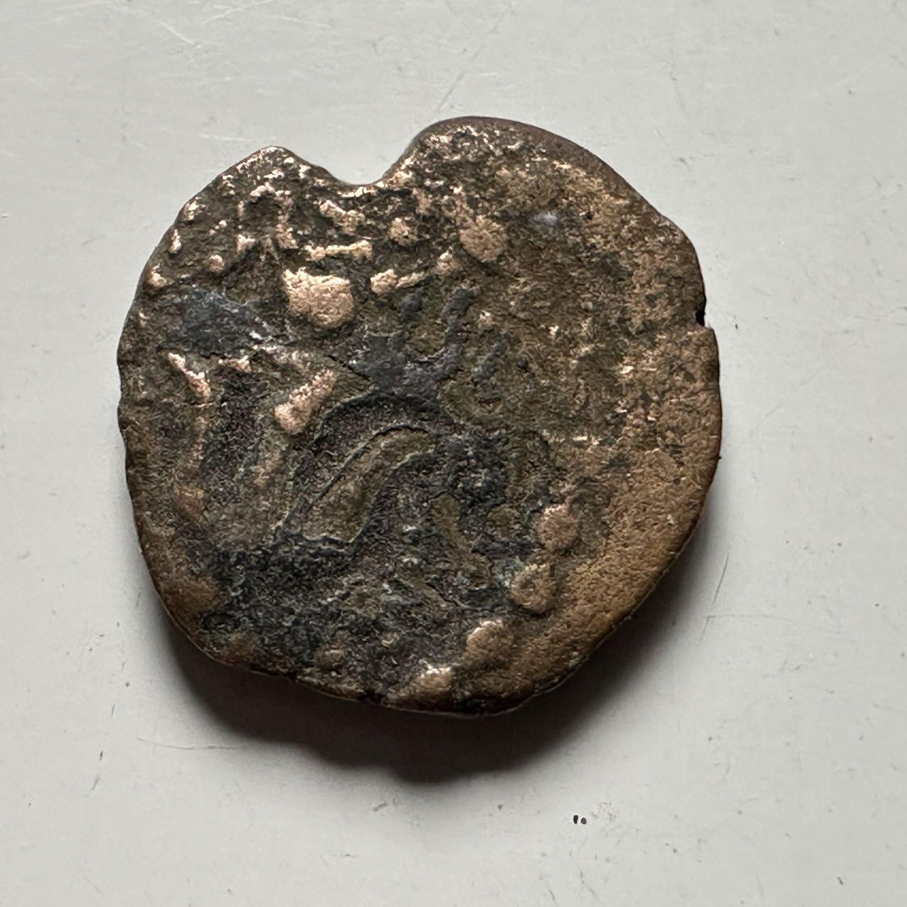 🌹外币初藏🌹🐯2026年第24场  每周二四六晚8️⃣点 接代拍 犹太希律王朝大希律王时期Prutah铜币 正面七棒圆点 背面三叉戟 直径12.5mm 重1g 