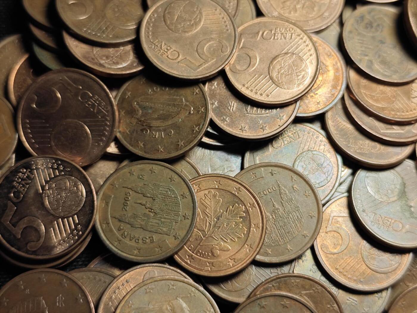 KK钱币收藏小铺   套币 批量/好品散币专场 2月预留时间 周末发货  各国5欧分一组695枚 面值34.75欧元