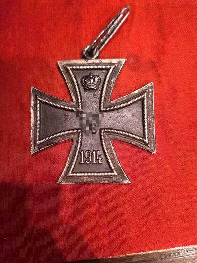 欧洲德国战时微章胸章、铜章、银章、银币和回流杂项第一场 - 德国战时微章，欧洲古董店买来我不太懂什么版本，大家自己看，东西包老保真包浆厚重具有年代感，懂得的人拍