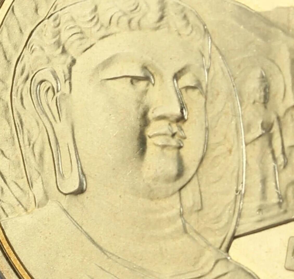 2006年世界文化遗产纪念币第五组，颐和园+龙门石窟一套，铜质，品相不错，细节清晰，收藏佳选！按图发货！