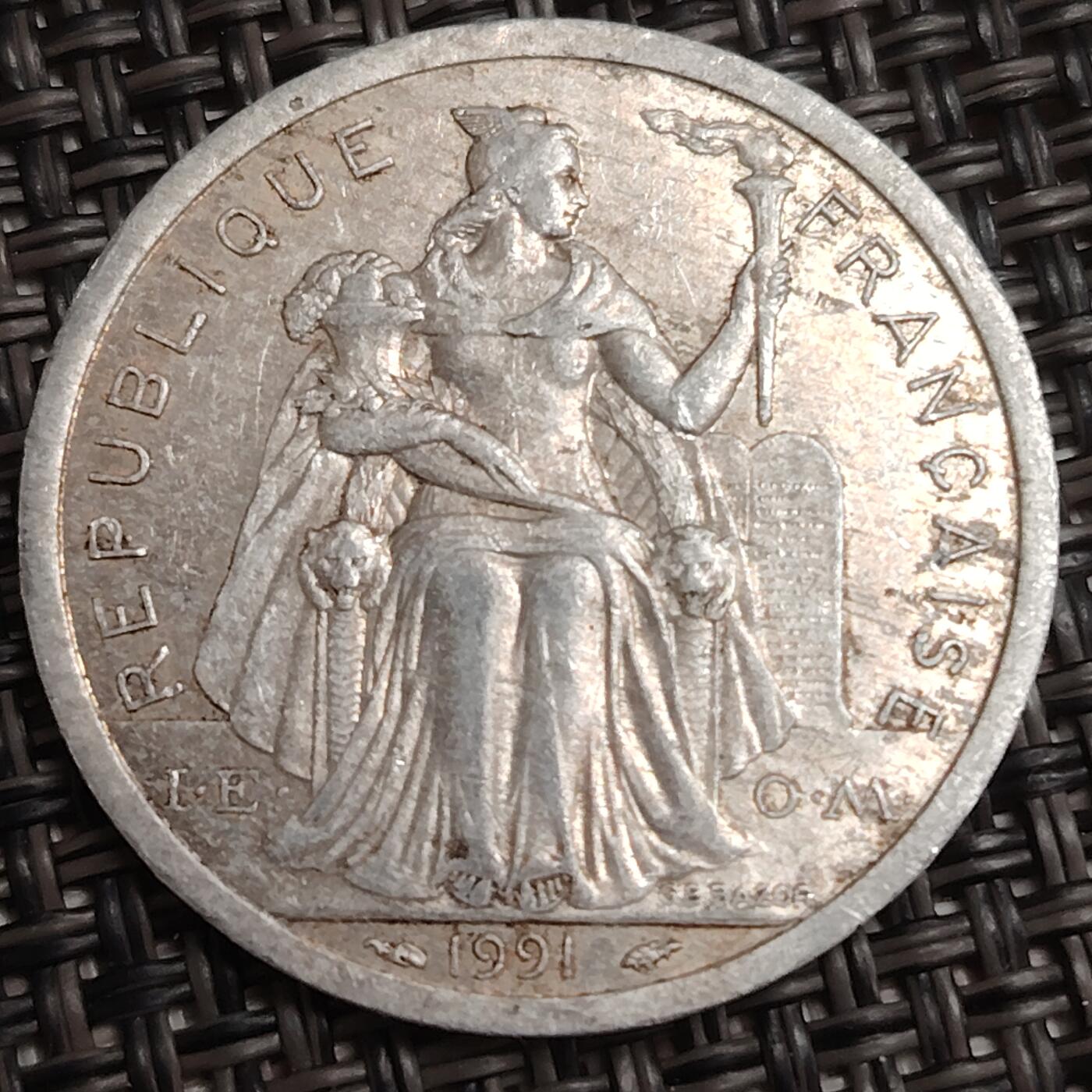 布加迪🐬～世界钱币(上海)🌾第 278 期 /  各国套币和散币