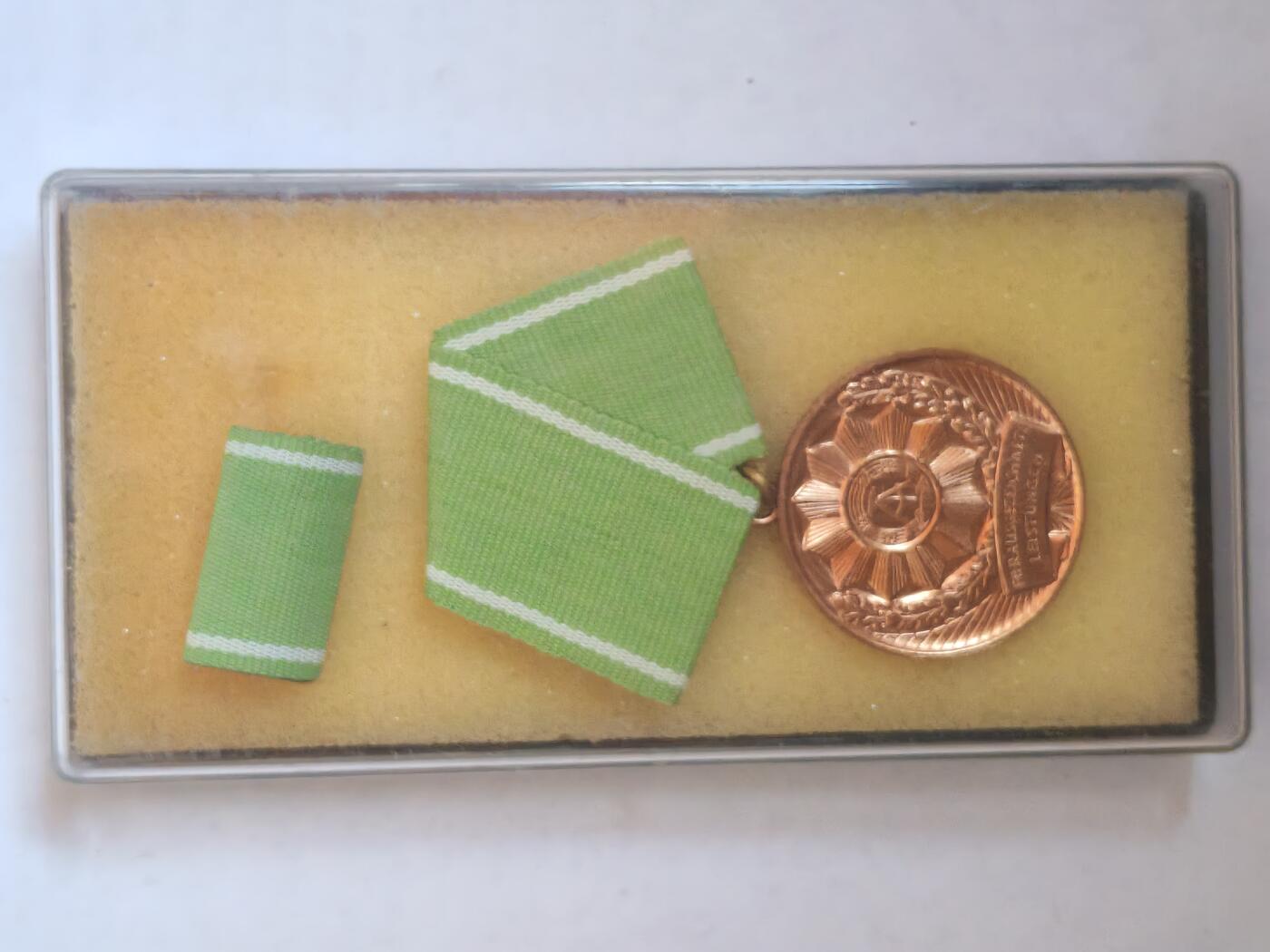 韵星假日军品类拍卖第44期 -- Rimey Holidays Militaria Auction 44