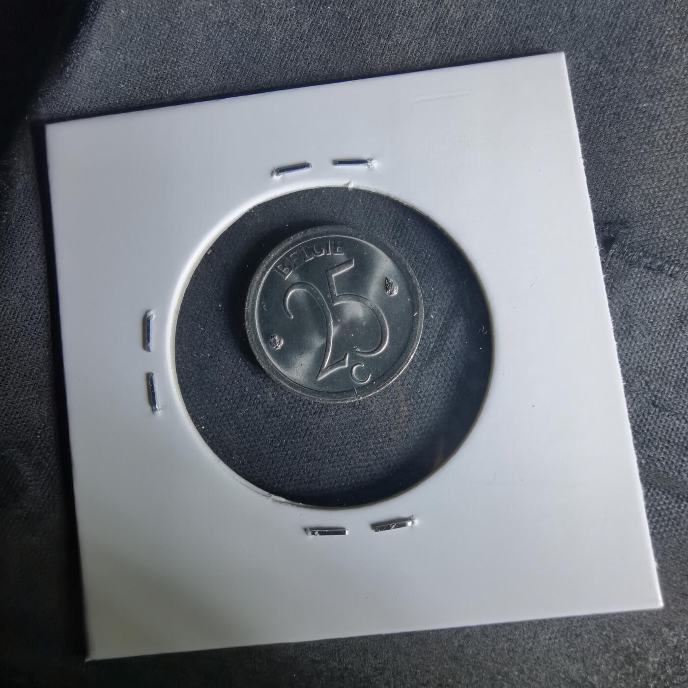 沼泽如烟--第1015场 比利时1971年25分