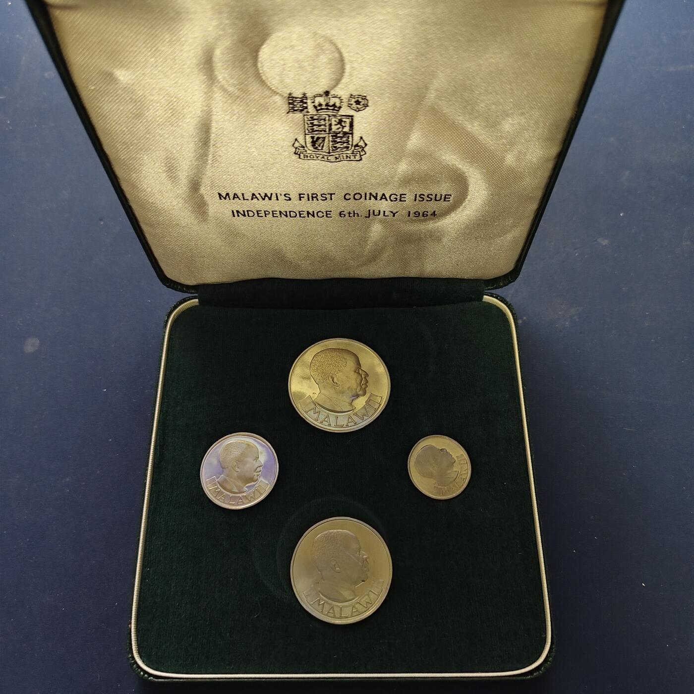 【全场包邮】纯粹捡漏拍509场 马拉维1964年独立首版官方精制套币-PS1