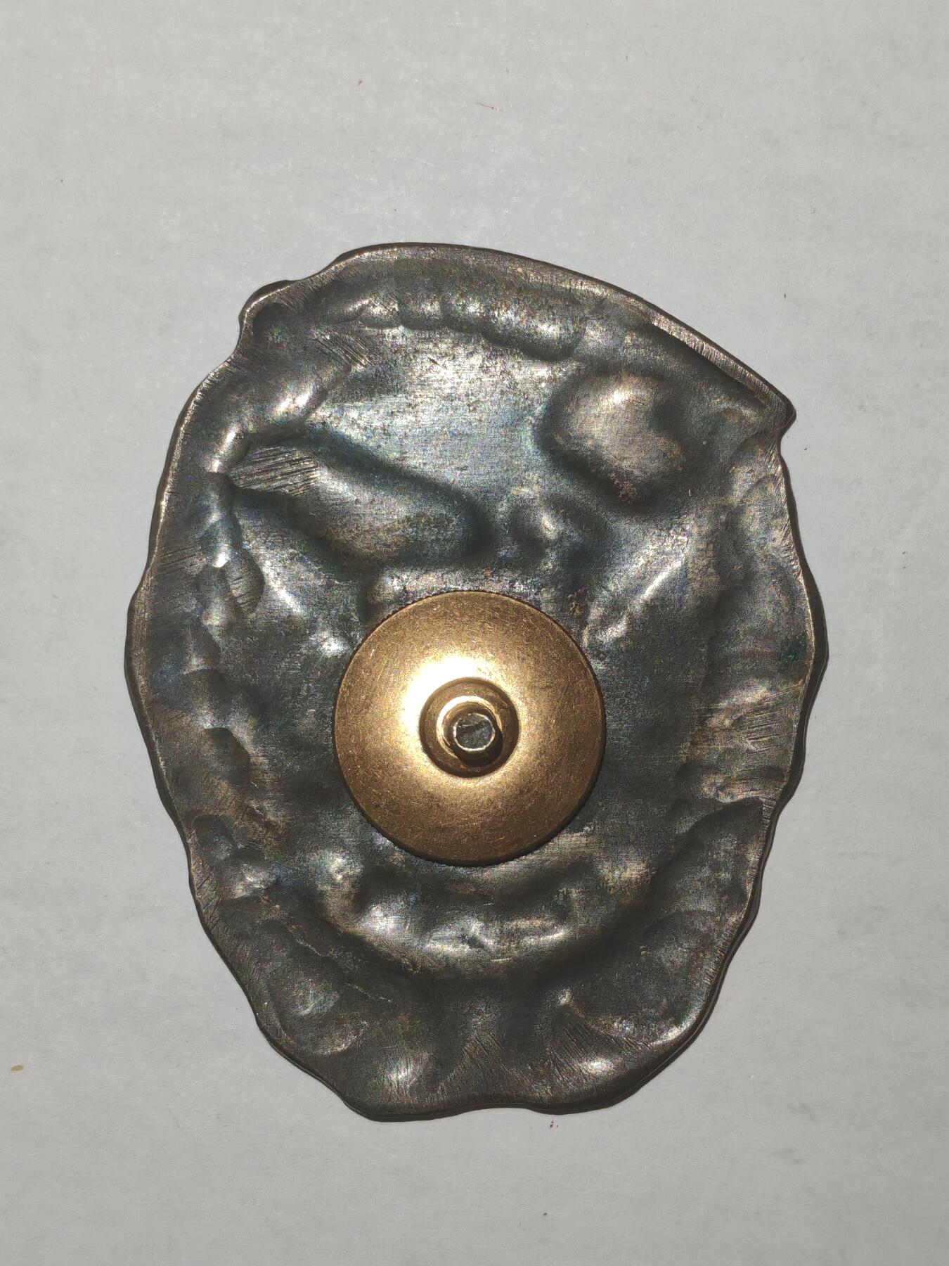 韵星假日军品类拍卖第44期 -- Rimey Holidays Militaria Auction 44 乌克兰近卫军证章 早期转轮版本